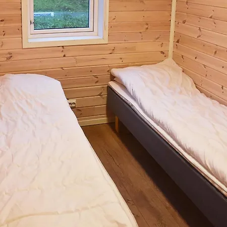 Hébergement de vacances 6 Person In M L Y