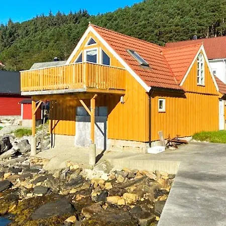 Hébergement de vacances 6 Person In M L Y *