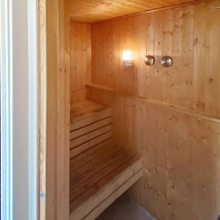 Feriehus 6 Person In Maloy